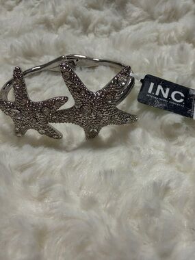 INC International Concepts Silver Starfish Cuff Bracelet NWT